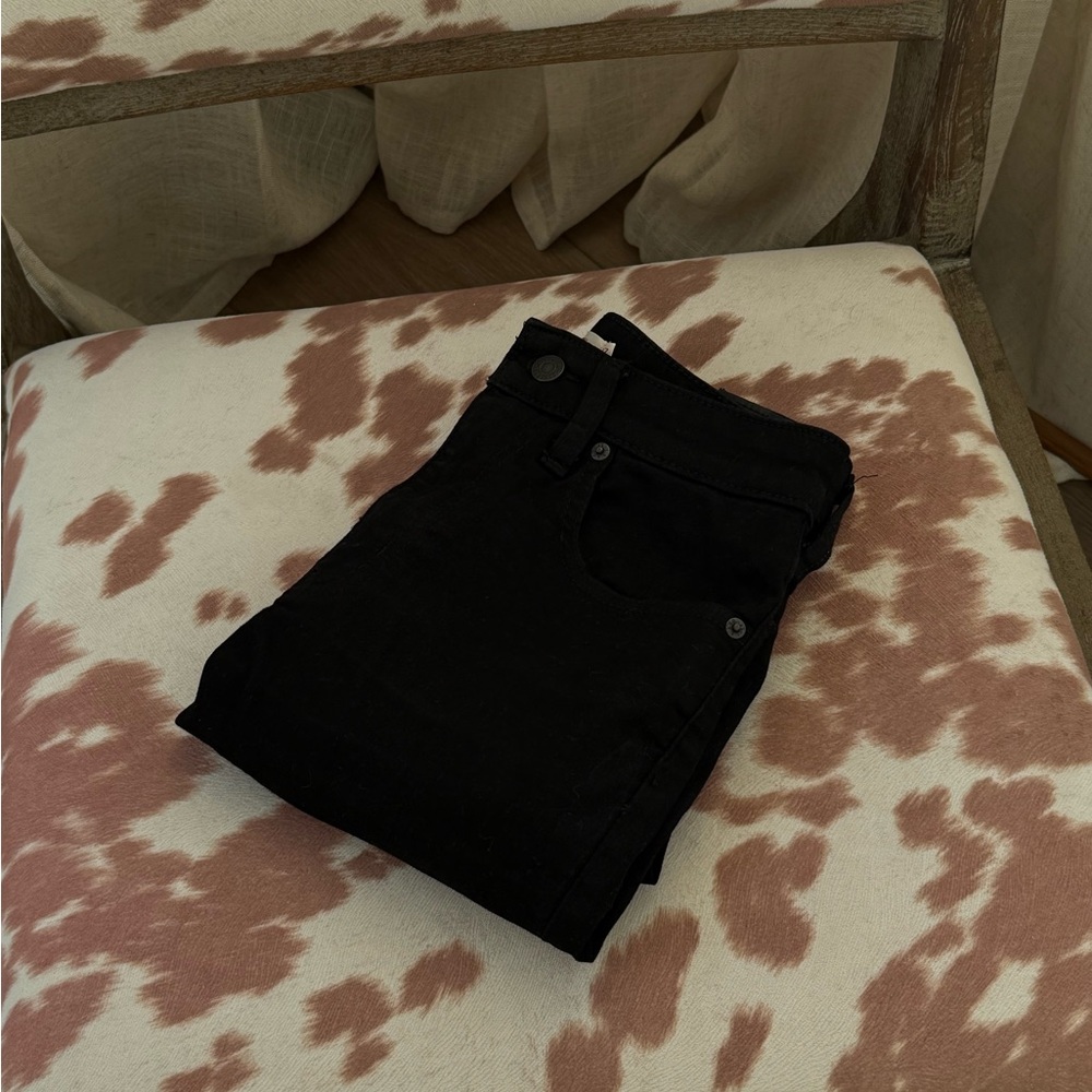 Levi's High Rise Skinny Black Jeans